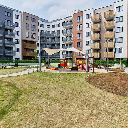 Swistackiego With Free Garage By Renters *