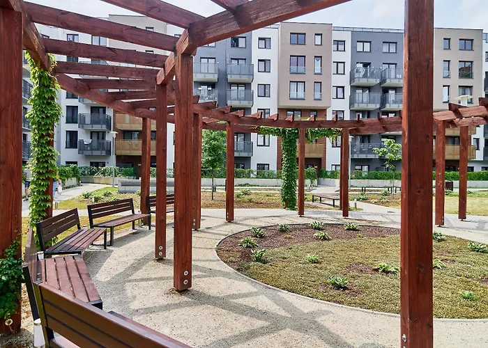 Swistackiego With Free Garage By Renters